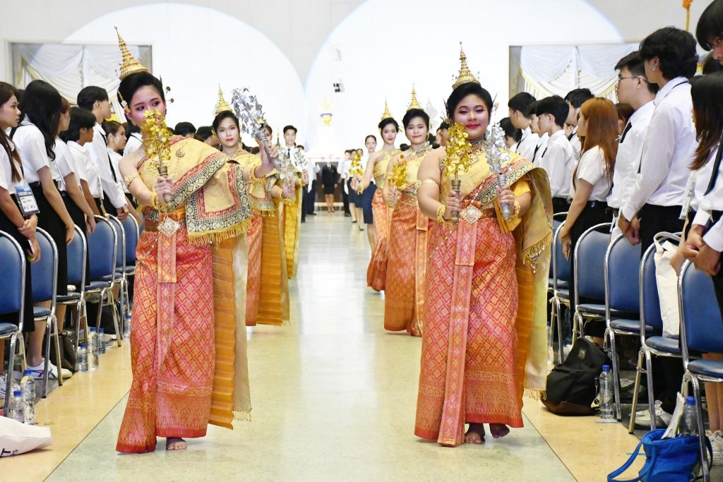 พิธีมอบตัวเป็นศิษย์