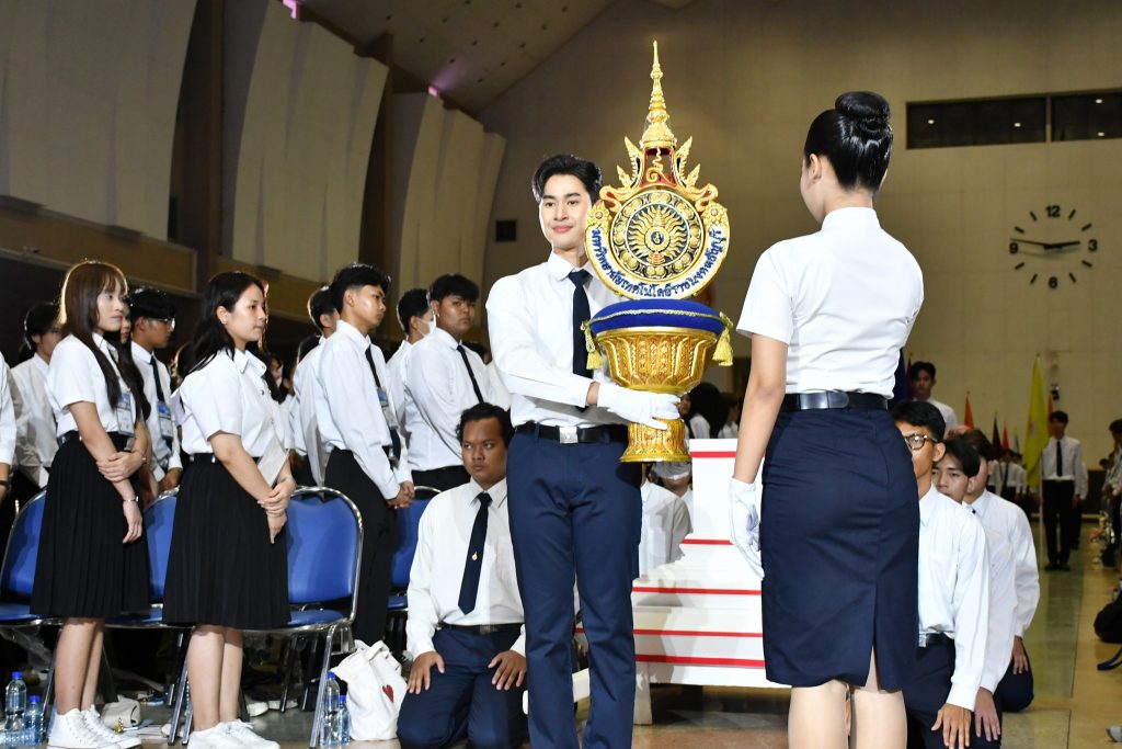 พิธีมอบตัวเป็นศิษย์