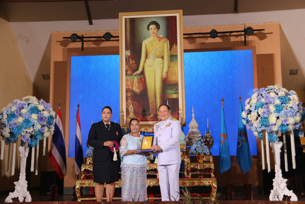 วันแม่